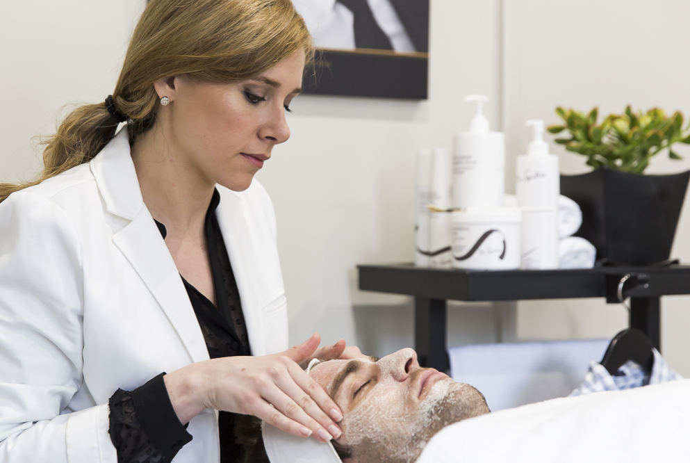 Ada Cosmetic Medicine Book An Appointment Online